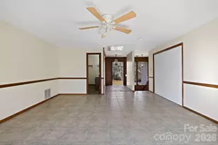 40 Country Bear Ln, Flat Rock, NC 28731 - Photo 21