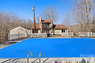 40 Country Bear Ln, Flat Rock, NC 28731 - Photo 37