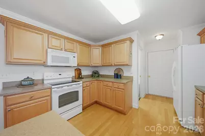 1636 Mayfair Drive, Conover, NC 28613 - Photo 15