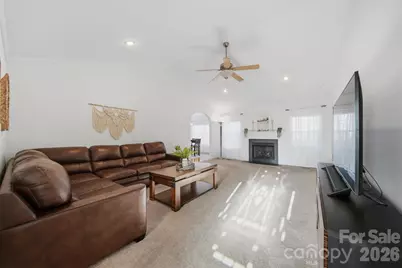 1636 Mayfair Drive, Conover, NC 28613 - Photo 5