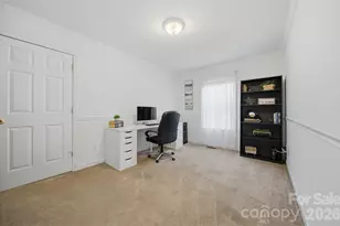 1636 Mayfair Dr, Conover, NC 28613 - Photo 27