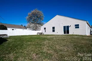 11055 Thousand Oaks Dr, Huntersville, NC 28078 - Photo 5