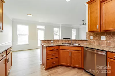 200 Kingston Drive, Mount Holly, NC 28120 - Photo 7