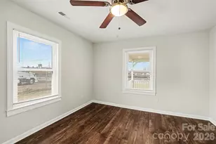1627 Warren Ave, Gastonia, NC 28054 - Photo 5
