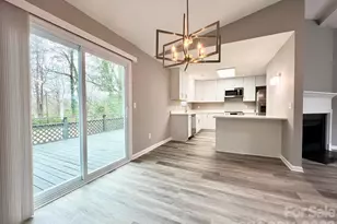 1731 Teddington Dr, Charlotte, NC 28214 - Photo 9