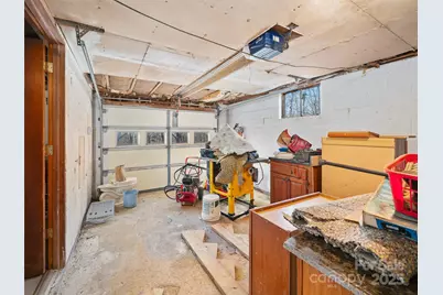 35 Smith Ridge Drive, Asheville, NC 28803 - Photo 23