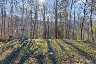 35 Smith Rdg Dr, Asheville, NC 28803 - Photo 31