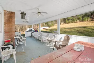 35 Smith Rdg Dr, Asheville, NC 28803 - Photo 27