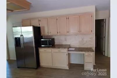 9132 E Orchard Lane, Charlotte, NC 28210 - Photo 3