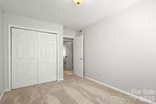 1905 Mereview Ct, Charlotte, NC 28210 - Photo 15