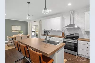 263 Moss Hill Drive, Hendersonville, NC 28792 - Photo 13