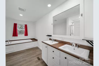 92 Jarrett Drive, Bakersville, NC 28705 - Photo 19