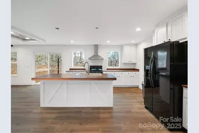 92 Jarrett Drive, Bakersville, NC 28705 - Photo 5