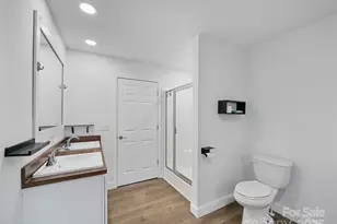 92 Jarrett Dr, Bakersville, NC 28705 - Photo 21