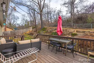 10 Village Park Dr, Weaverville, NC 28787 - Photo 23