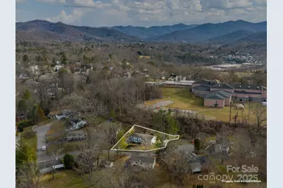 10 Village Park Drive, Weaverville, NC 28787 - Photo 27