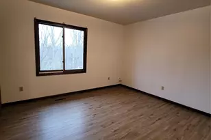 728 10th St Blvd NW, Hickory, NC 28601 - Photo 7