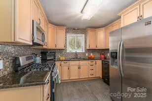 1302 Winthrop Dr, Rock Hill, SC 29732 - Photo 11