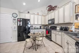 104 Lone Oak Cir, Rock Hill, SC 29732 - Photo 13