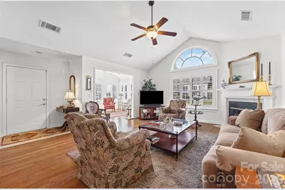 104 Lone Oak Circle, Rock Hill, SC 29732 - Photo 3