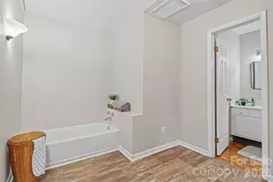 15 Beaverdam Ct, Asheville, NC 28804 - Photo 15