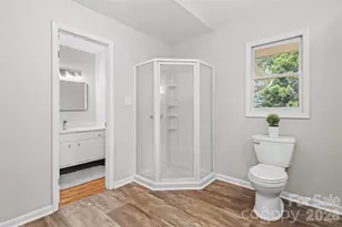 15 Beaverdam Ct, Asheville, NC 28804 - Photo 15