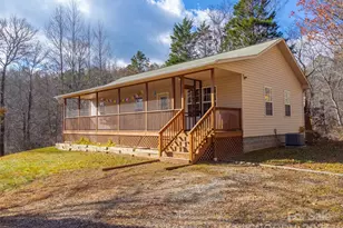 33 E H Bailey Rd, Bryson City, NC 28713 - Photo 1