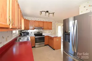 233 Ledbetter Rd, Arden, NC 28704 - Photo 7