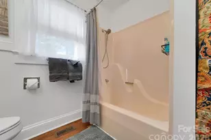 44 S Oaklawn Ave, Brevard, NC 28712 - Photo 21