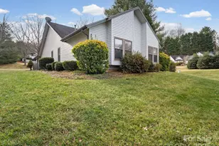 112 Cimarron Dr, Asheville, NC 28803 - Photo 5