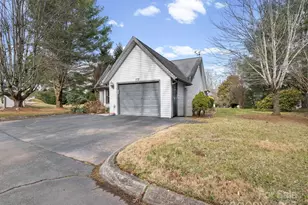 112 Cimarron Dr, Asheville, NC 28803 - Photo 29