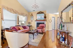 112 Cimarron Dr, Asheville, NC 28803 - Photo 7