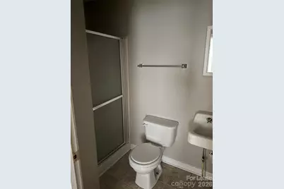 833 4th Avenue SW, Hickory, NC 28602 - Photo 7