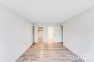 12023 Rock Canyon Dr, Charlotte, NC 28226 - Photo 5