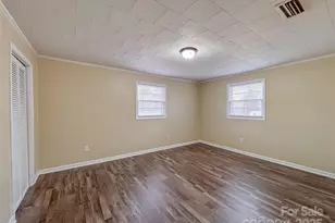 3002 Denwood Dr, Claremont, NC 28610 - Photo 9