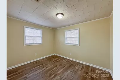 3002 Denwood Drive, Claremont, NC 28610 - Photo 11