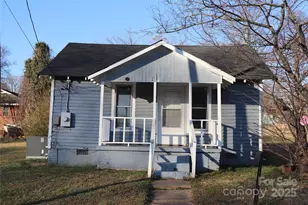 2028 Kennedy Dr, Statesville, NC 28677 - Photo 5