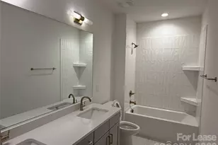 612 Ambassador St, Charlotte, NC 28208 - Photo 15