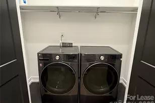 612 Ambassador St, Charlotte, NC 28208 - Photo 21