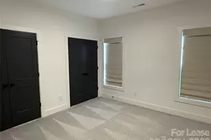 612 Ambassador St, Charlotte, NC 28208 - Photo 7