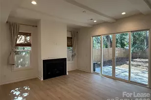 612 Ambassador St, Charlotte, NC 28208 - Photo 5