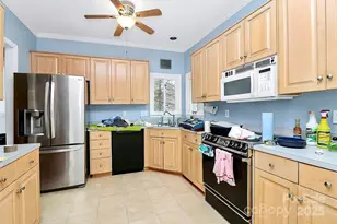 9223 Pebble Creek Way, Charlotte, NC 28269 - Photo 9