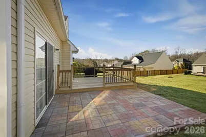 1104 Windy Hill Drive NW, Conover, NC 28613 - Photo 7