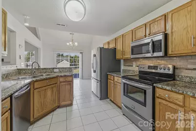 1104 Windy Hill Drive NW, Conover, NC 28613 - Photo 15