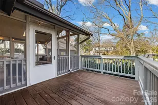 3706 Huckleberry Rd, Charlotte, NC 28210 - Photo 33