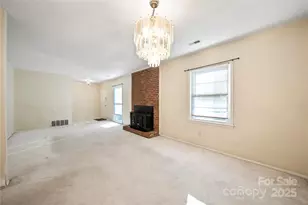 5509 Viewmont Dr, Charlotte, NC 28215 - Photo 7