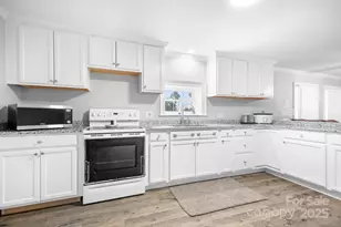 2089 Gastonia Hwy, Lincolnton, NC 28092 - Photo 11