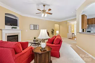 2316 Elendil Ln, Charlotte, NC 28269 - Photo 9