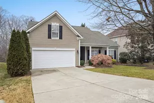 2316 Elendil Ln, Charlotte, NC 28269 - Photo 3