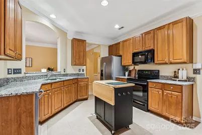 2316 Elendil Lane, Charlotte, NC 28269 - Photo 11